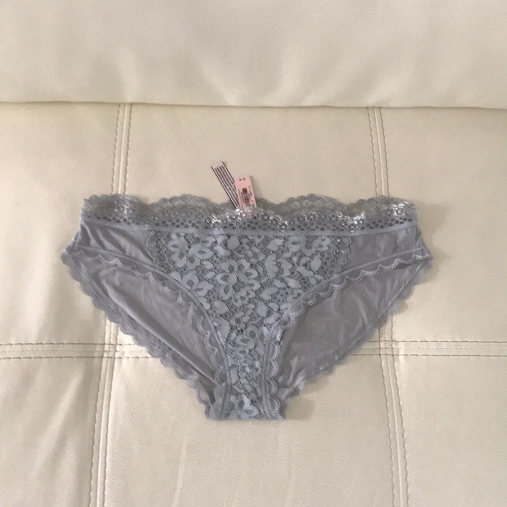Victoria’s Secret soft blue panty szM NWT